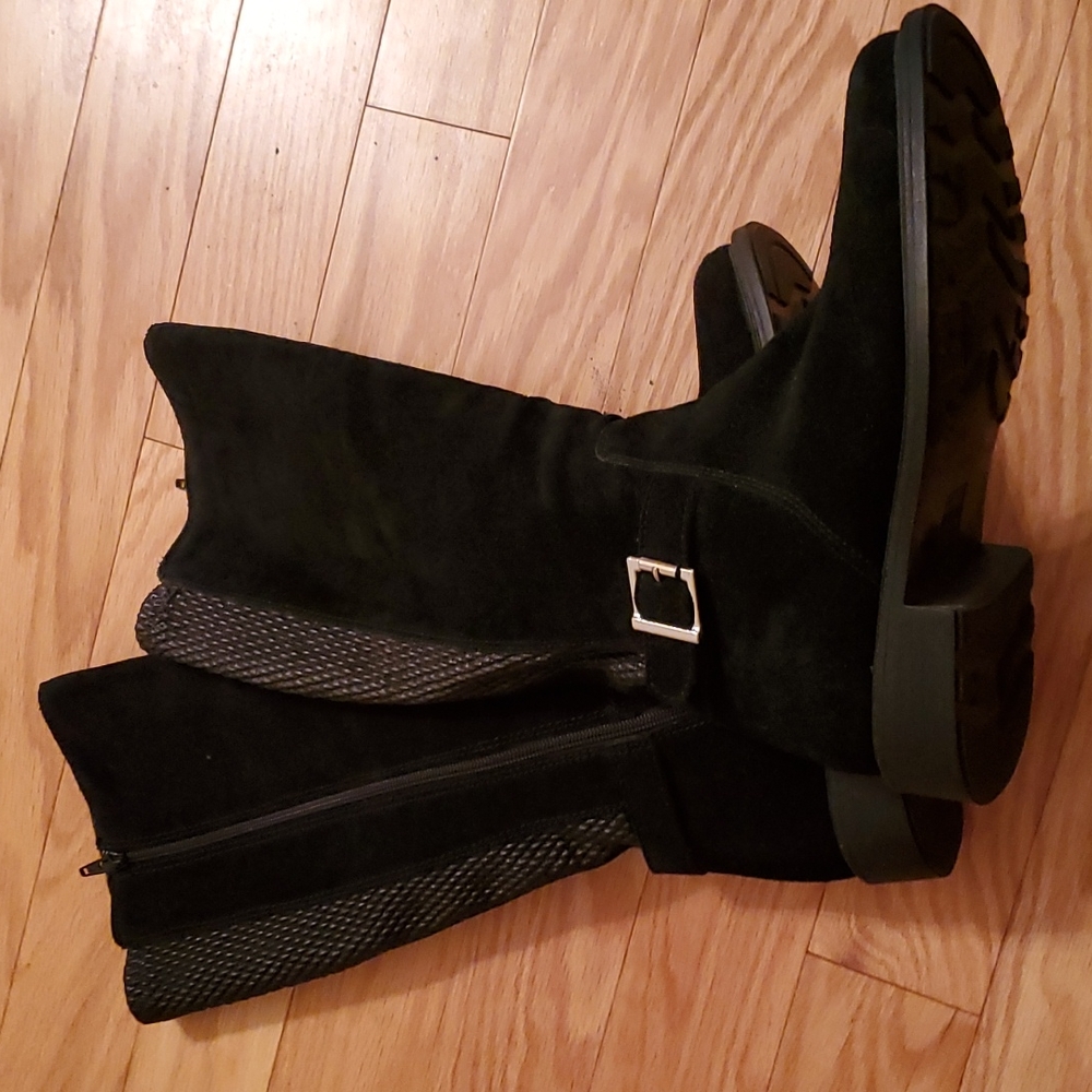 Sckechers black boots